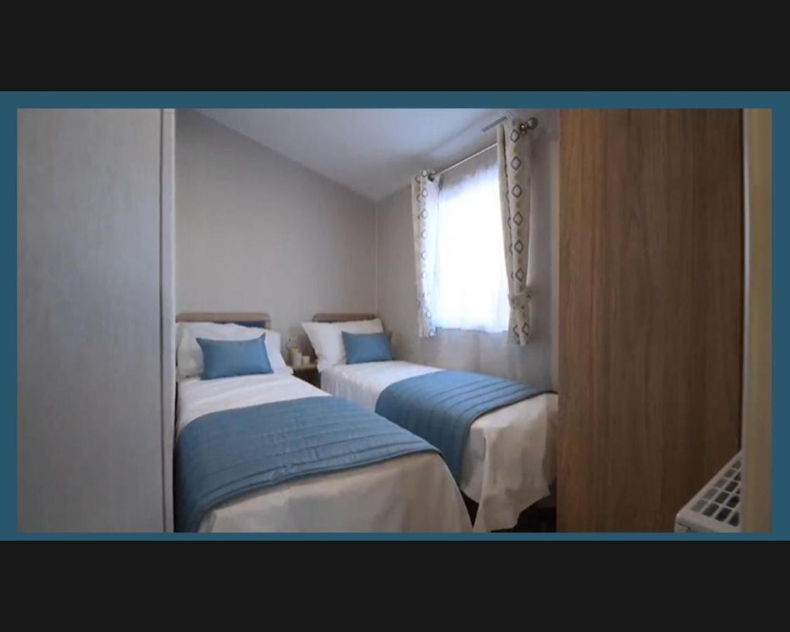 הוילה Exotic 3-Bed Caravan At Newquay Holiday Park מראה חיצוני תמונה