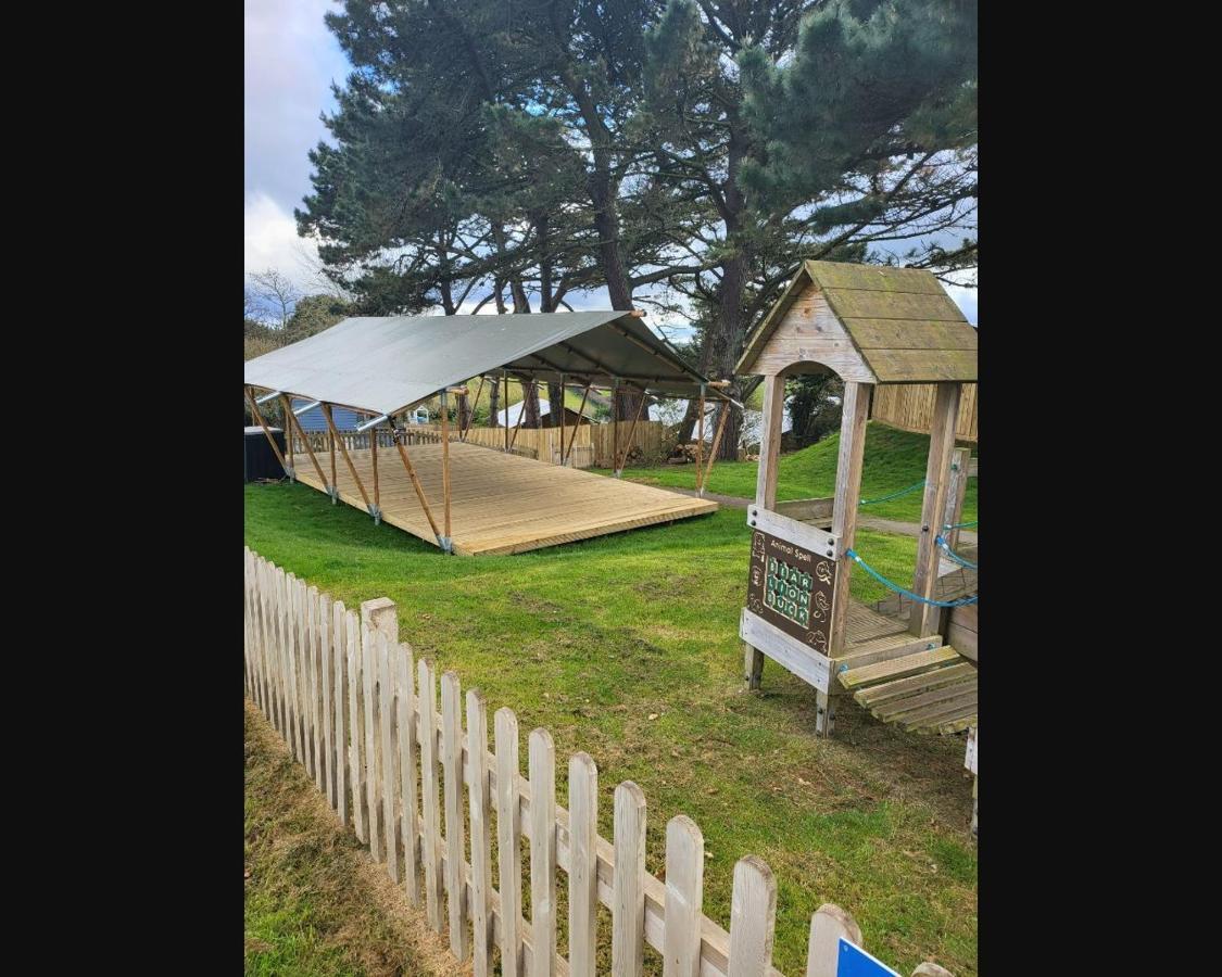 הוילה Exotic 3-Bed Caravan At Newquay Holiday Park מראה חיצוני תמונה