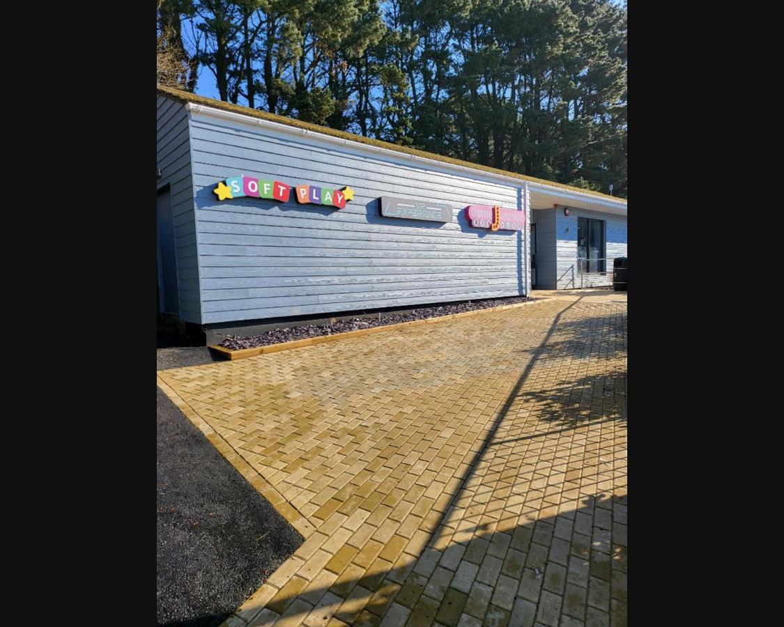 הוילה Exotic 3-Bed Caravan At Newquay Holiday Park מראה חיצוני תמונה