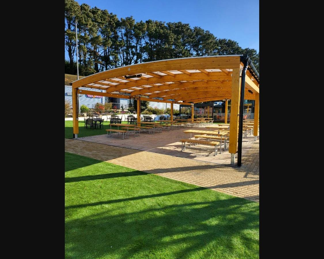 הוילה Exotic 3-Bed Caravan At Newquay Holiday Park מראה חיצוני תמונה