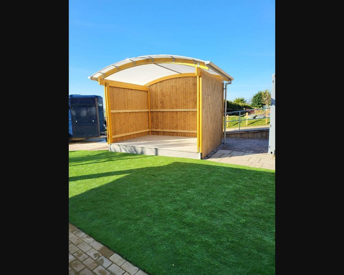 הוילה Exotic 3-Bed Caravan At Newquay Holiday Park מראה חיצוני תמונה